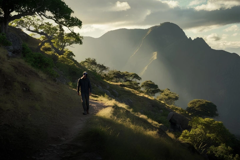 traveling solo in new guinea